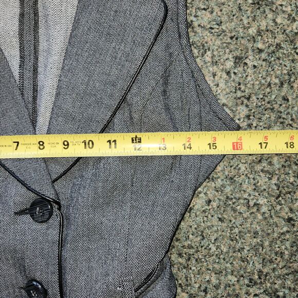 Monroe & Main Gray Tweed Vest Women 10 Button Closure Faux Leather Polyester - Picture 7 of 9